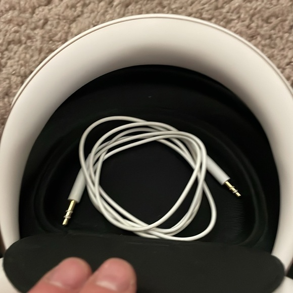 COPY - Bose Noise Cancelling Wireless Bluetooth Headphones 700 soapstone - Picture 5 of 9